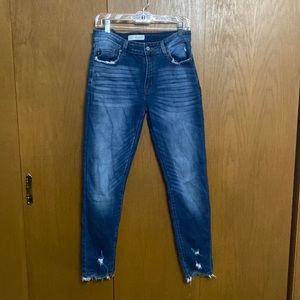 Kan can raw hem skinny stretch jeans
